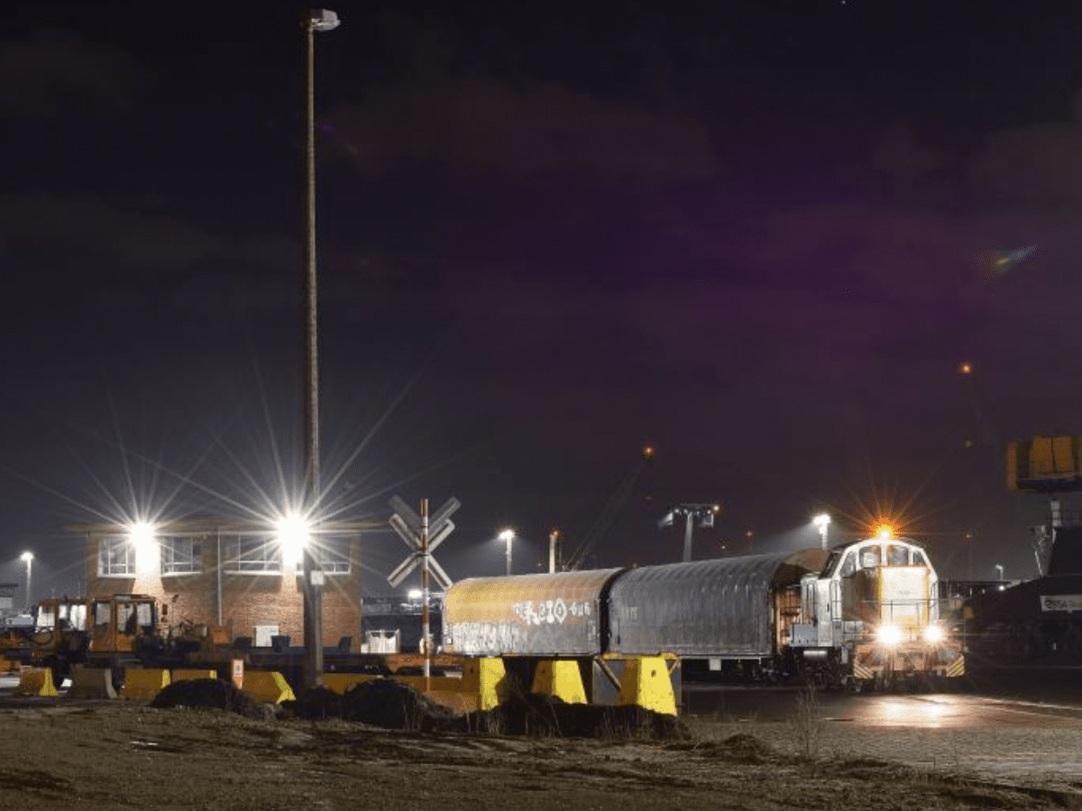 F_RSN_Rahmi_loc nacht_1200x1200 F_RSN_Rahmi_loc nacht_1200x1200